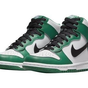 Nike Dunk High “Celtics”